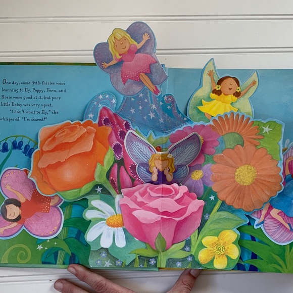 Frozen Read Along Book & CD and Fairy Pop Up Book - Picture 8 of 12